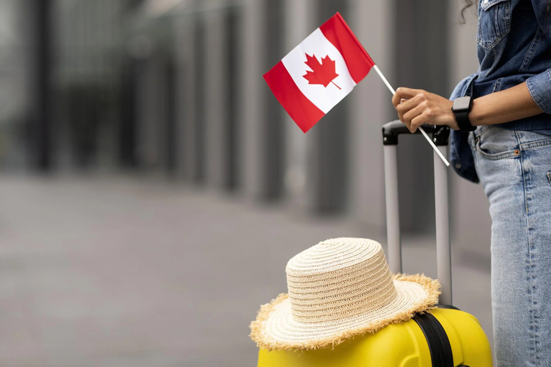 ویزای مولتی کانادا به ویزای کاری و تحصیلی